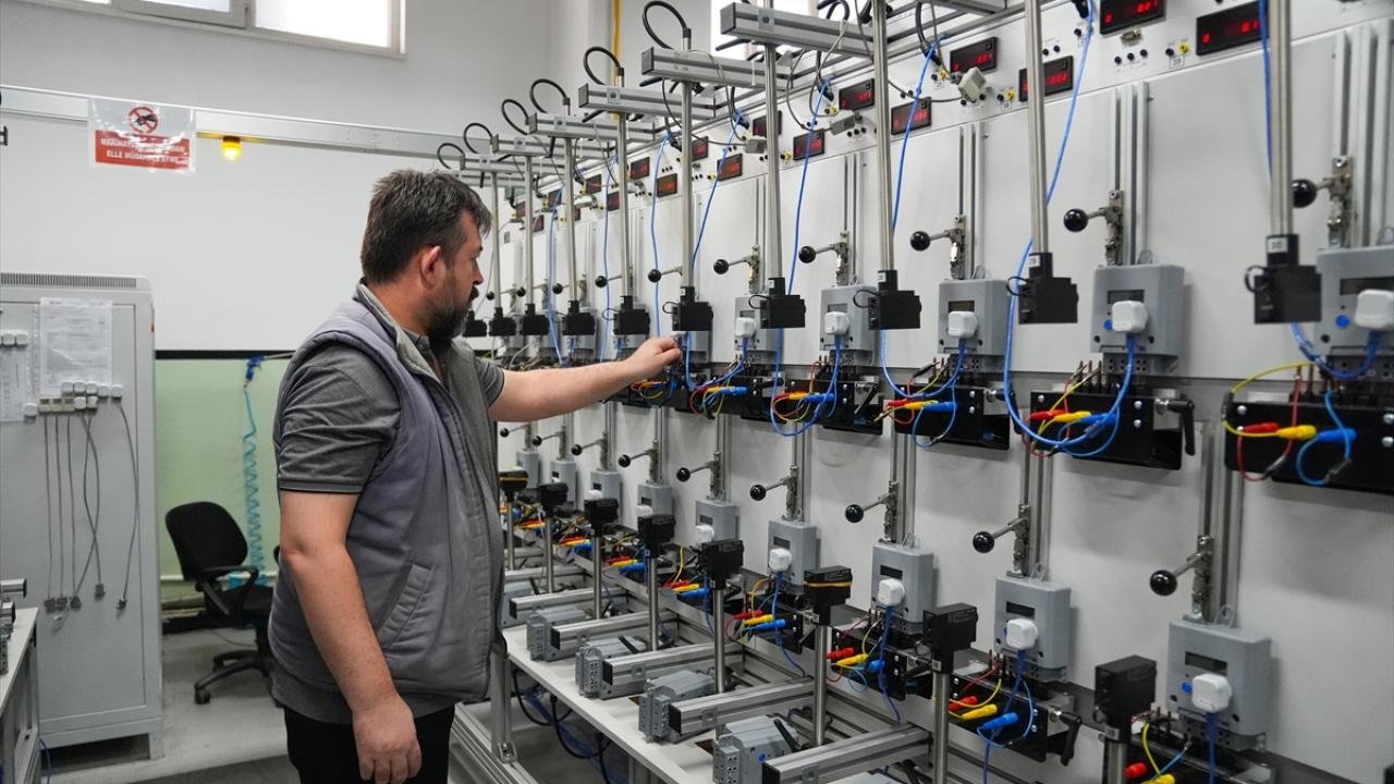 Akıllı Sayaç PRO nedir, elektrik sayaçları değişecek mi? EPDK Başkanı duyurdu!