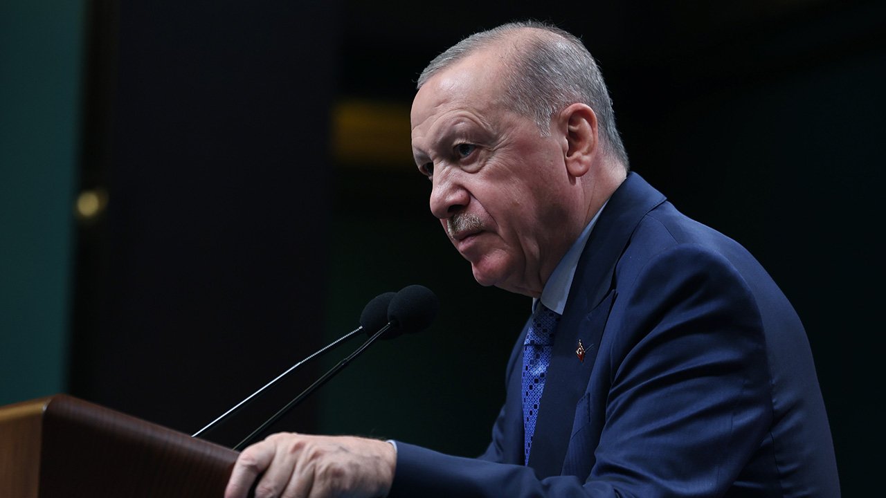 Aslan payı eğitime, emekliye yeni düzenleme! Cumhurbaşkanı Erdoğan 2027 bütçe detaylarını açıkladı
