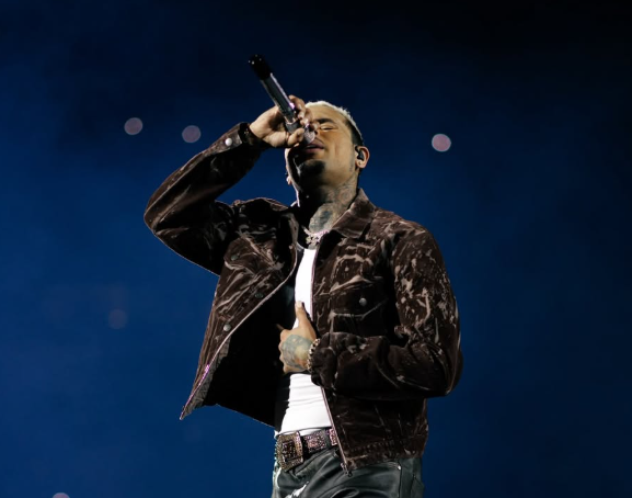 Eğlence mekanındaki kavga pahalıya patladı! Chris Brown’ın cezası belli oldu