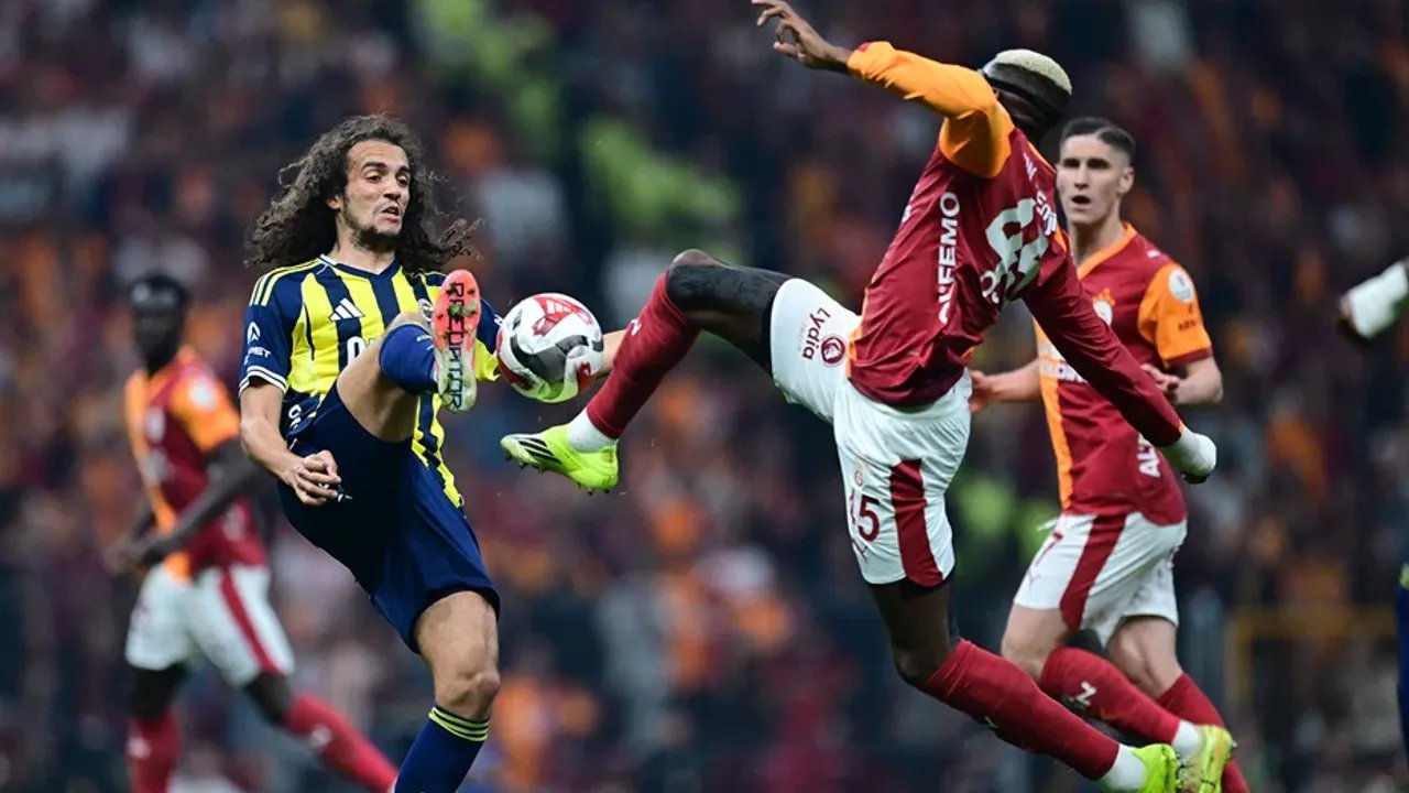 Galatasaray Fenerbahçe maçı hangi kanalda, şifresiz mi? GS-FB derbisi canlı yayın bilgileri