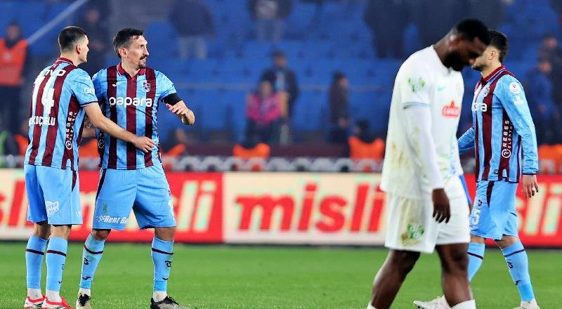 Muhtemel ilk 11ler! Çaykur Rizespor Trabzonspor maçı hangi kanalda, saat kaçta?