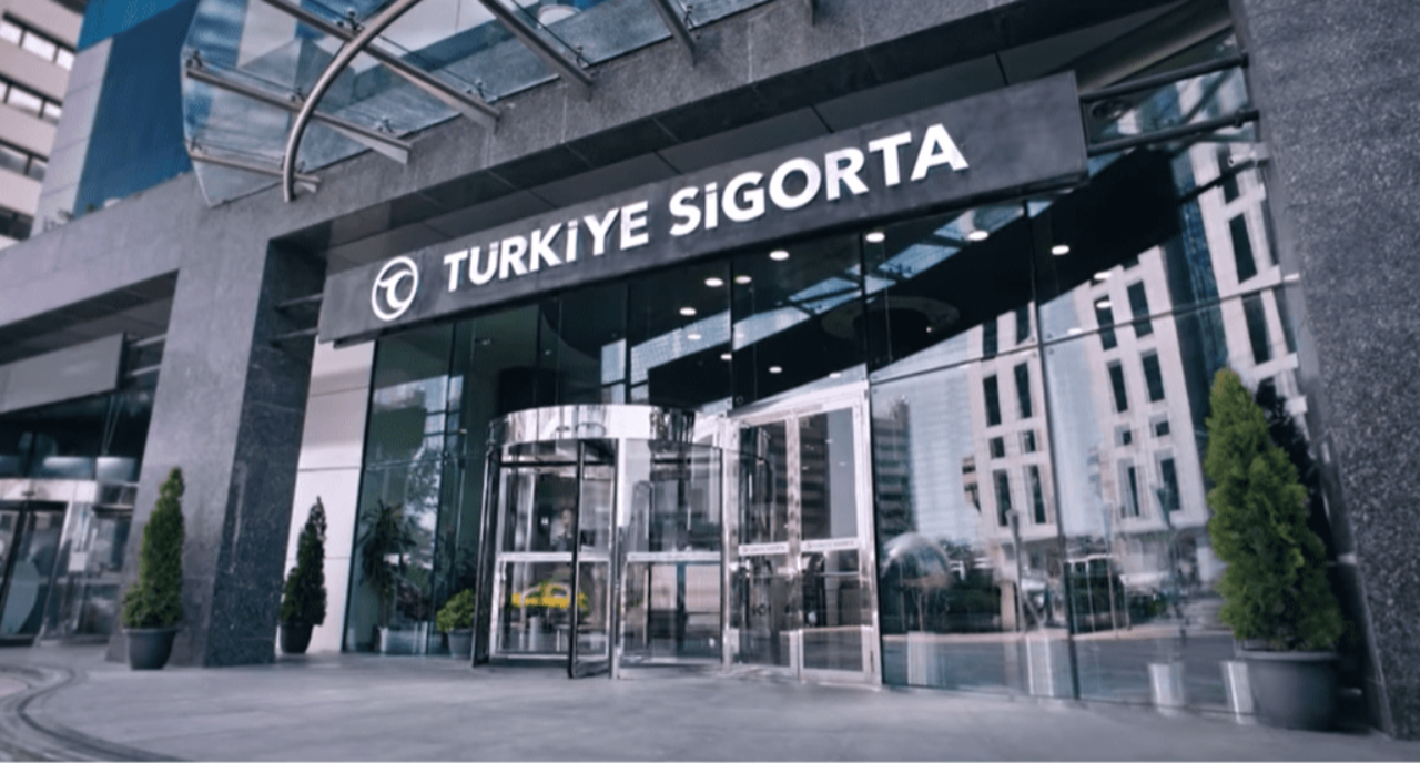 Türkiye Sigorta, genel müdür yardımcısı Gürol Sami Özer'in sözleşmesini feshetti