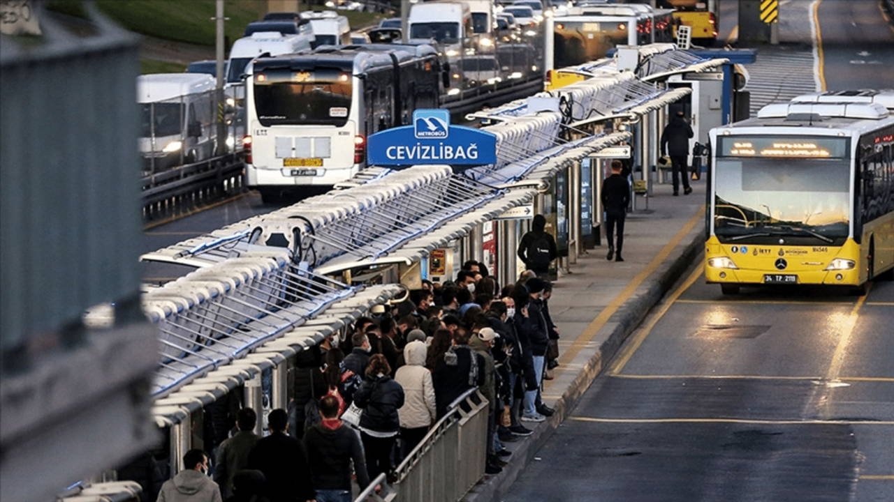 28 Ekim Çarşamba toplu taşıma ücretsiz mi? 29 Ekim'de köprü ve otoyollar ücretsiz mi?