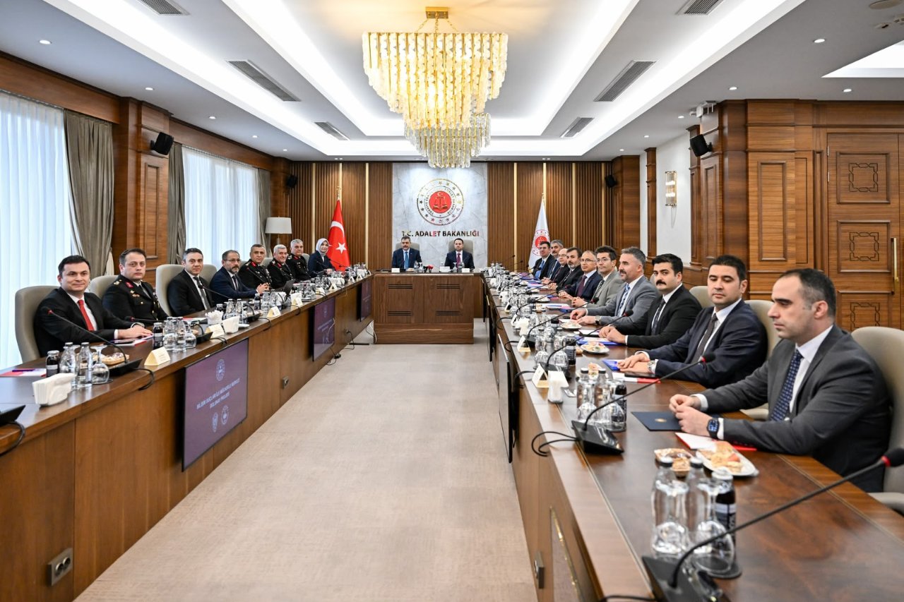 Yapay zeka devreye giriyor! Dolandırıcılıkla mücadelede 'DOLUNAY' hamlesi