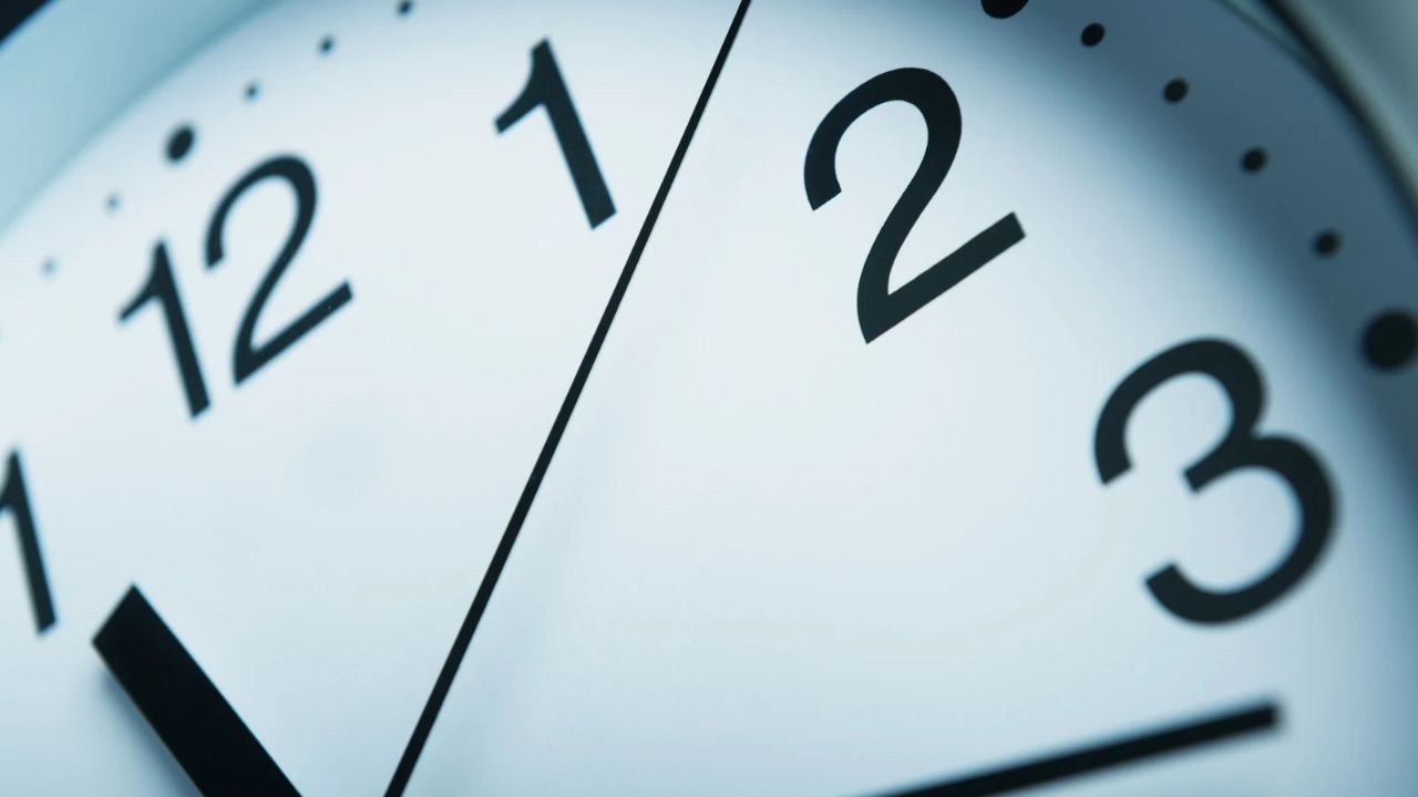 Bugün resmi tatil saat kaçta başlıyor, 28 Ekim kimlere tatil? 
