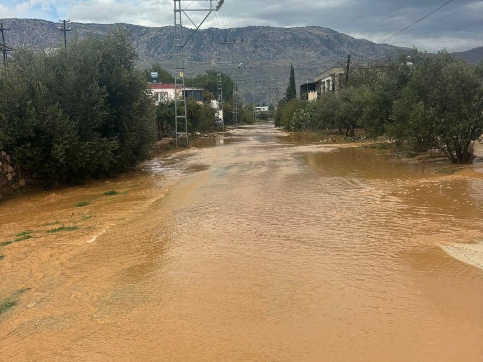 Meteorolojiden 8 il için peş peşe uyarı! Sel ve sağanak kapıda