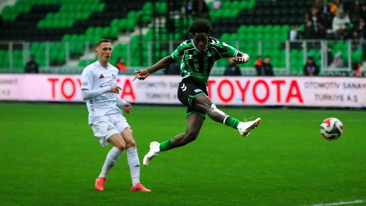 Sakaryaspor-Bursa Yıldırımspor maçı hangi kanalda, şifresiz mi? Ziraat Türkiye Kupası