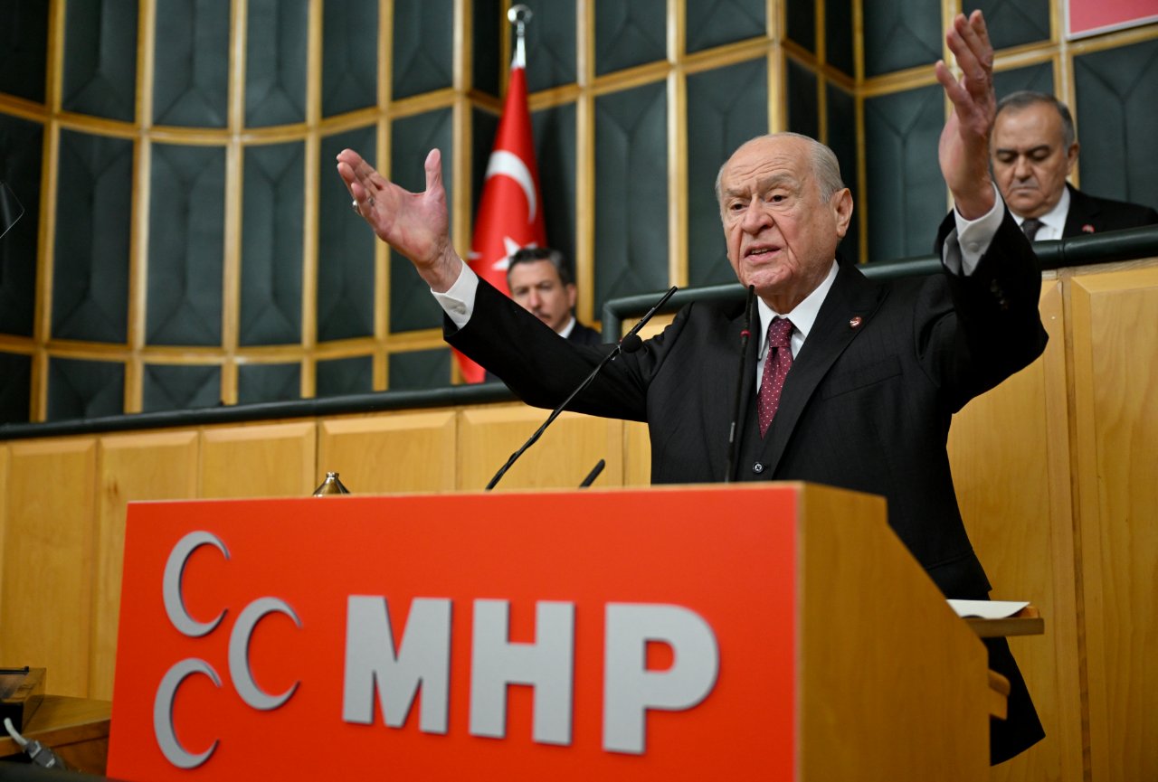 Bahçeliden 29 Ekimde güçlü Türkiye mesajı: İhtiyaç duyduğumuz ruh kendi kökümüzde