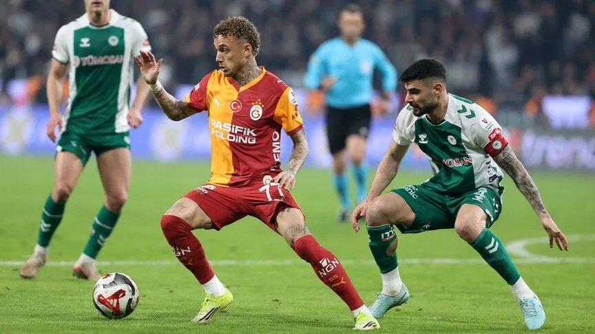 İki takım arasında geçtiğimiz sezon oynanan maçlarda Galatasaray, İstanbul'da 3-1; Konyaspor da evinde 2-0 kazandı.