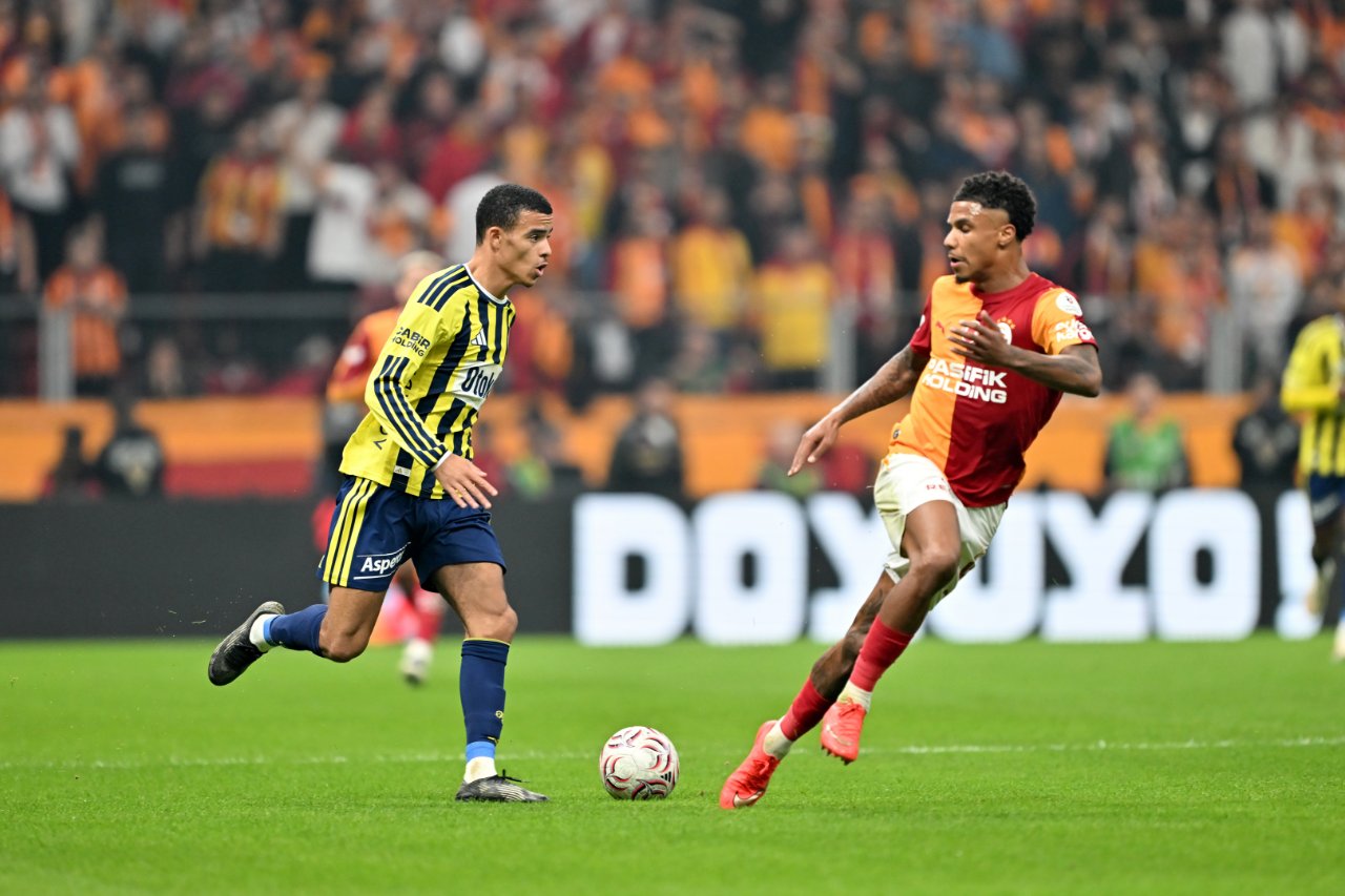 Ismail Jakobs, bu sezon Galatasaray'da 12 maçta 1 asist yaptı.