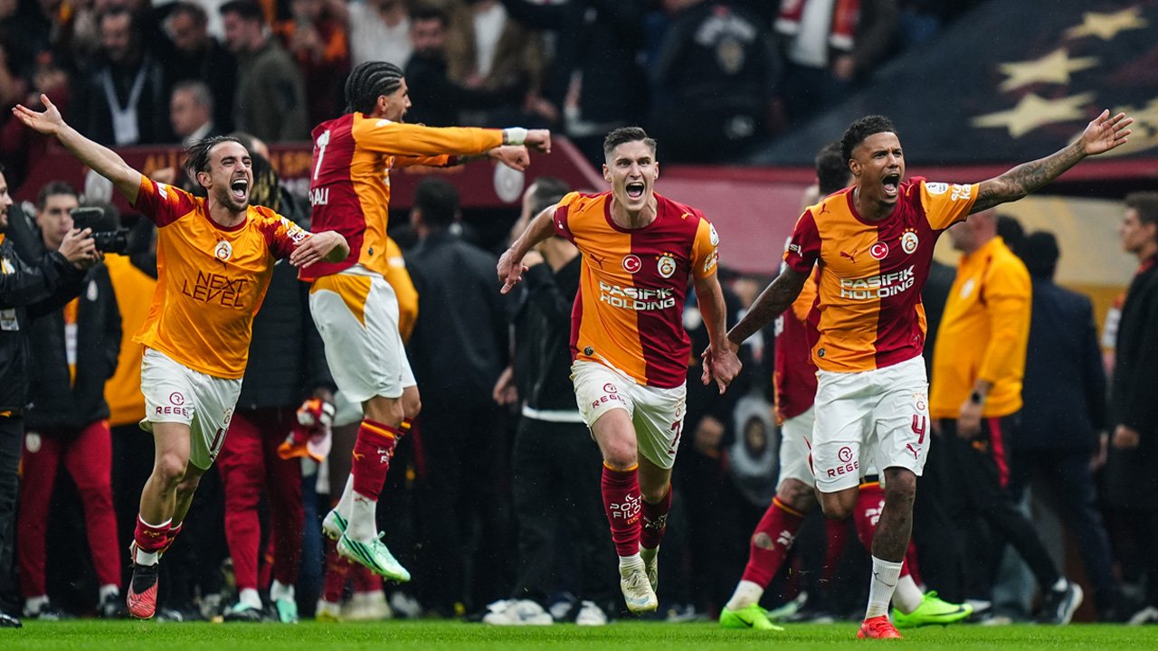Galatasaray'ın yıldızı herkesi şaşırttı: 27'sinde milli takımı bıraktı