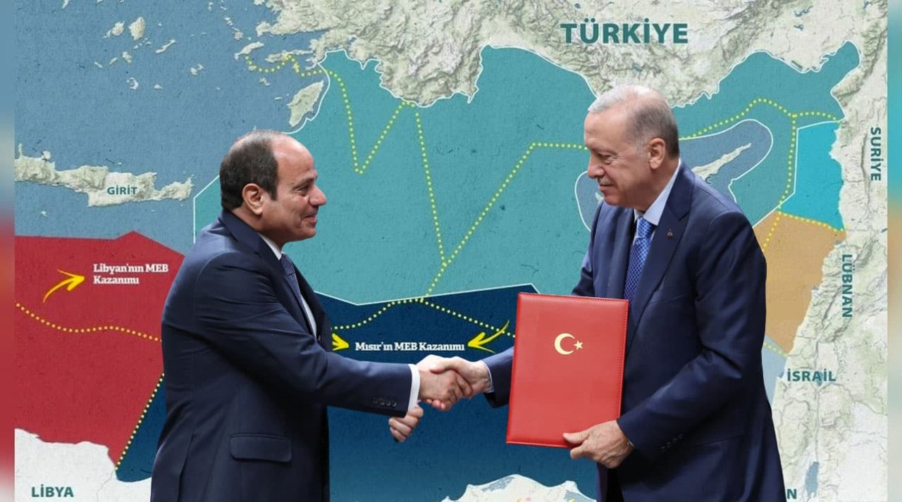 Libyadan sonra Mısır! Türkiyenin 15 bin kilometrekarelik hamlesinden sonra Yunan bakan şaşkına döndü