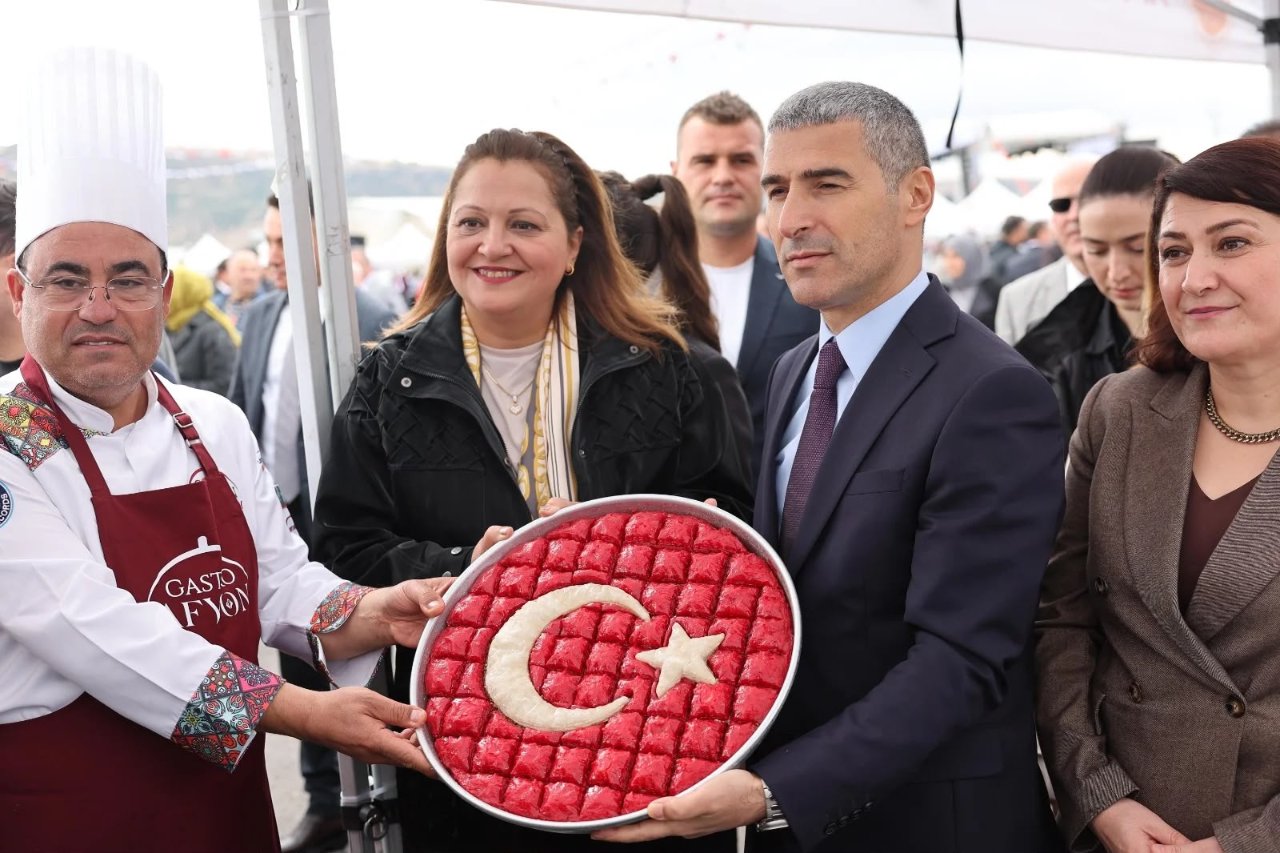 Afyonkarahisar’da yine Guinness Dünya Rekoru kırıldı