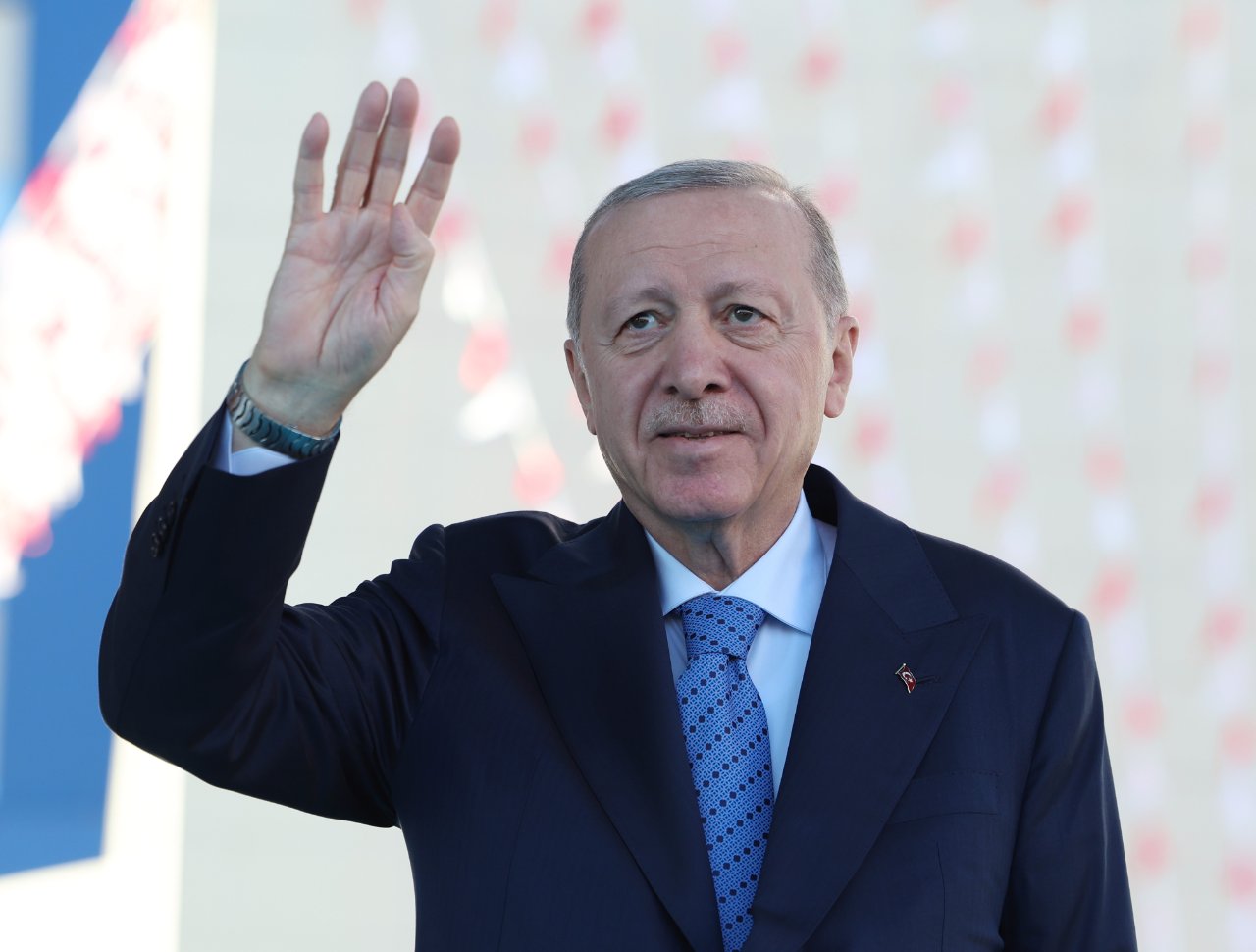 Cumhurbaşkanı Erdoğan’dan fon soruşturması için net mesaj: Yanlarına kalmayacak