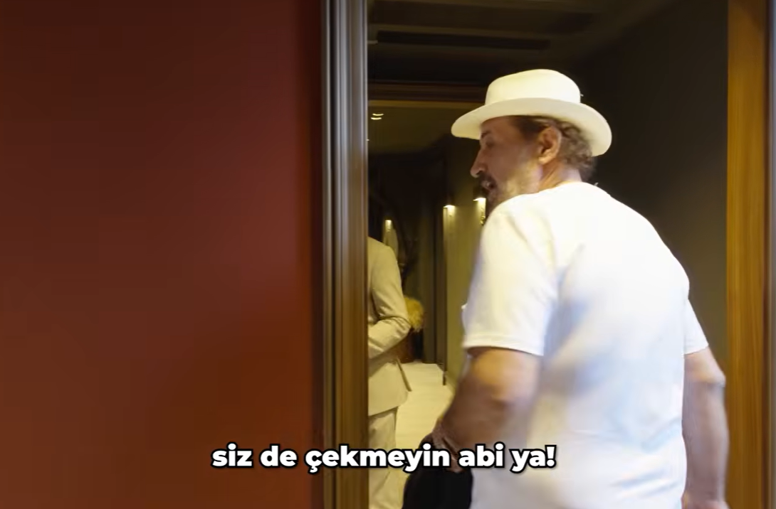 Mehmet Şef’in restoranına adım attı, neye uğradığını şaşırdı! Orkun Işıtmak’a soğuk duş: Kovmadığıma dua et