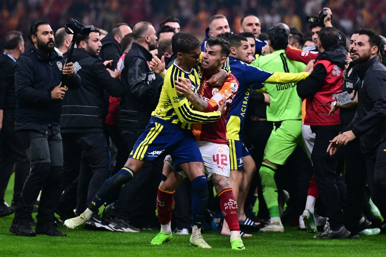 Abdülkerim Bardakçı kaç maç ceza aldı, Konyaspor maçında oynayacak mı?