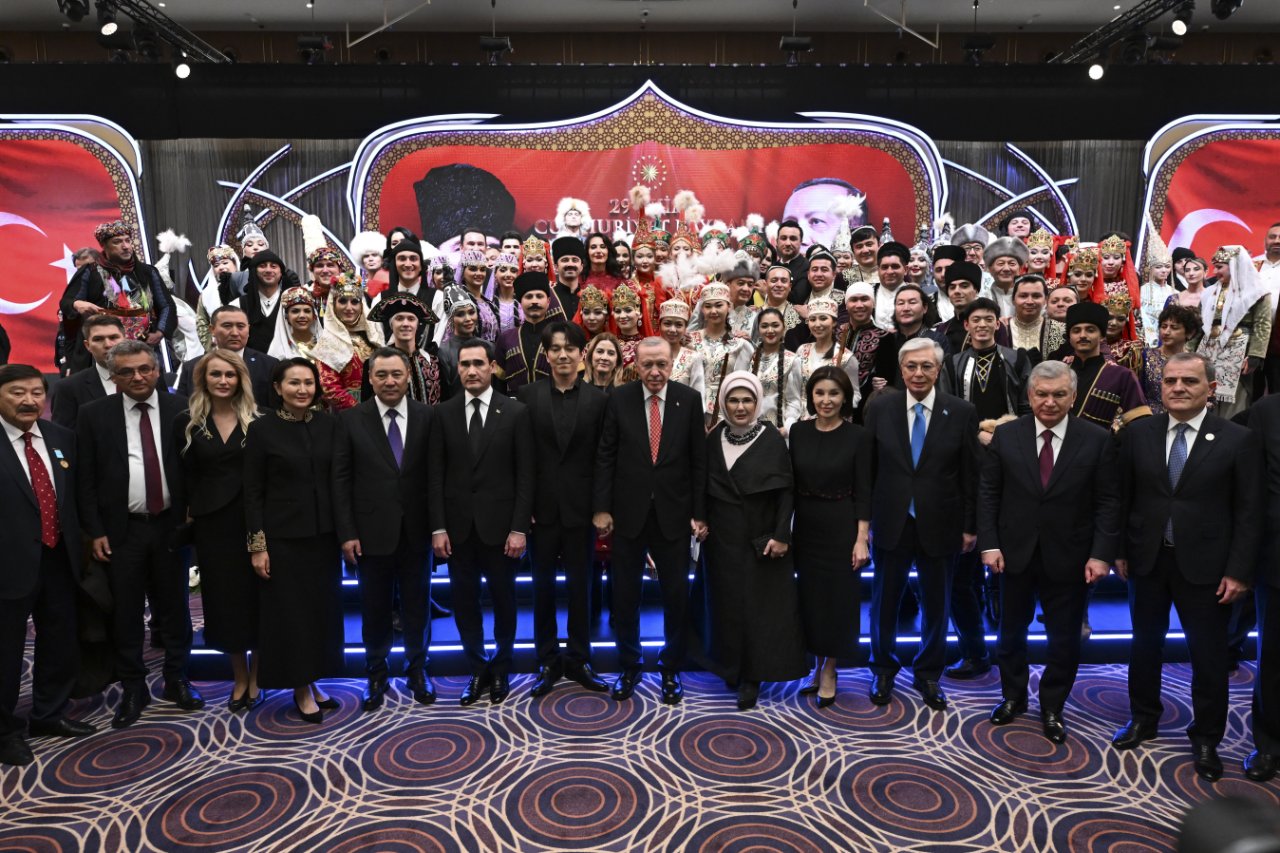 Cumhurbaşkanı Erdoğan'dan Türk dünyasına birlik mesajı: 21. yüzyıl Türk Dünyası Yüzyılı olacak