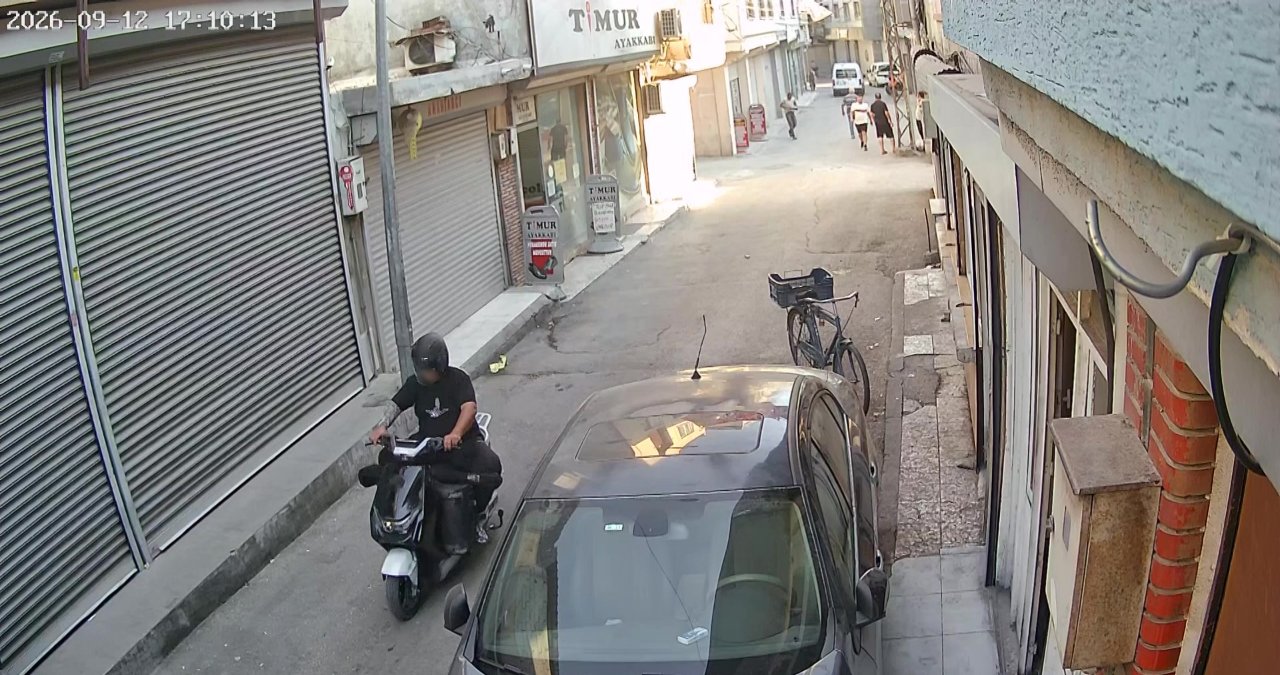 Film gibi soygun: 7 saat boyunca oksijen tüpüyle kapıyı kesti! 115 kilo gümüş çaldı