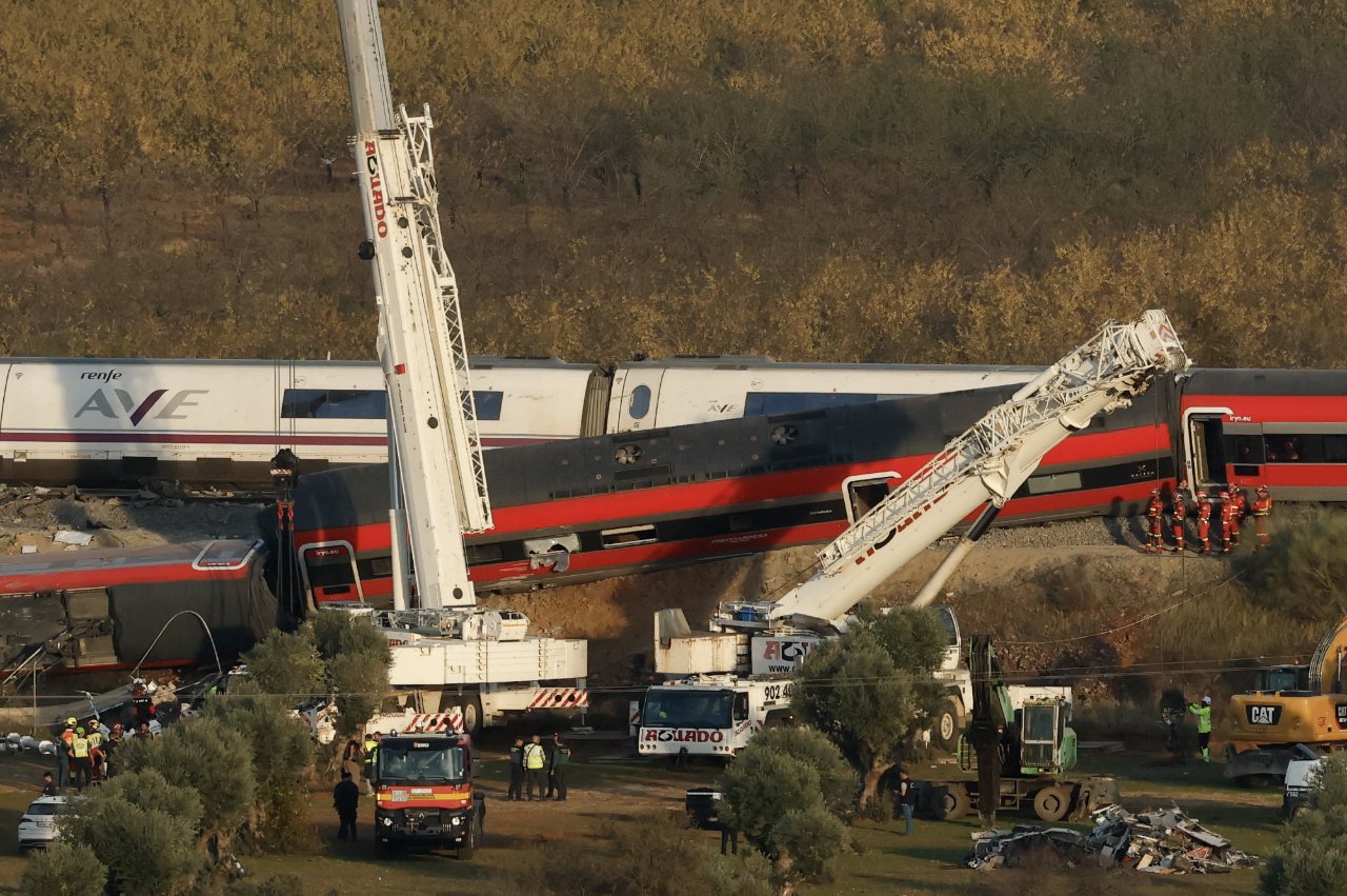 İspanya'da tren kazasında flaş gelişme! Ön teknik rapor çıktı: Korkunç hız sınırı detayı