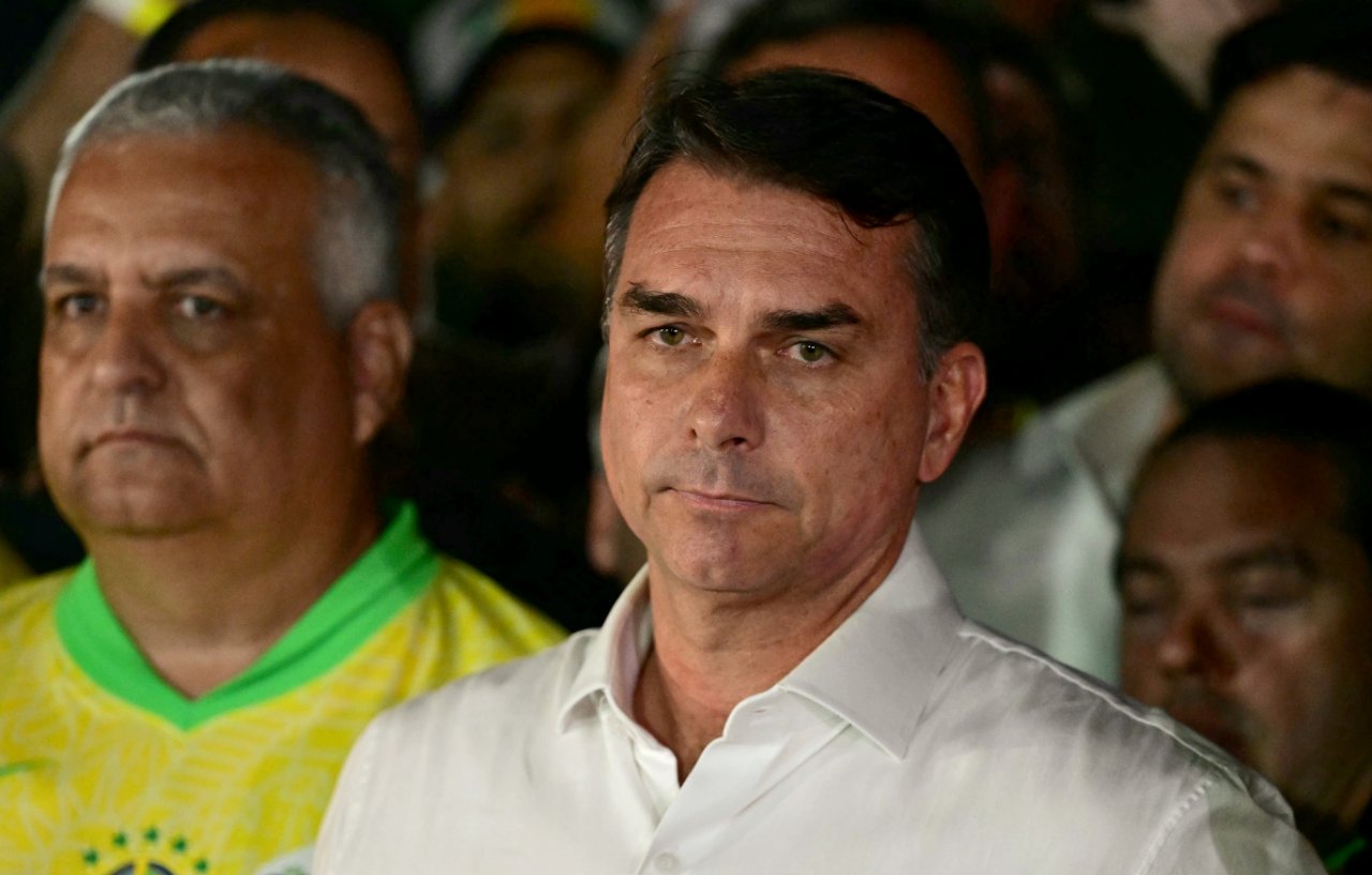 Seçim sonrası ABD'ye kaçmıştı! Bolsonaro kendisini 'Brezilya lideri' ilan etti
