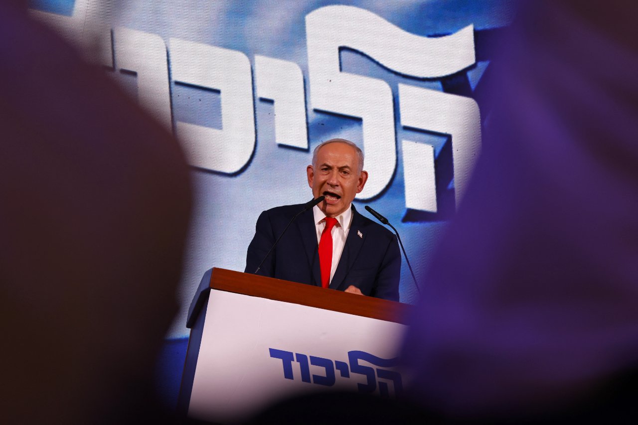 Seçim sonuçları Netanyahu'yu köşeye sıkıştırdı! Oğlundan Arap partilere zehir zemberek sözler