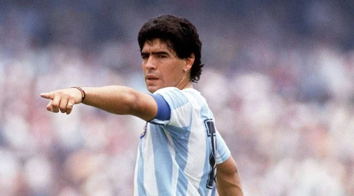 Arjantinli efsane futbolcu Maradona, doğumunun 66. yılında anıldı