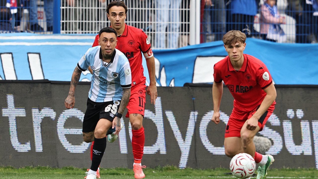 Çorum, Erzurum'da 3 puanı 3 golle aldı