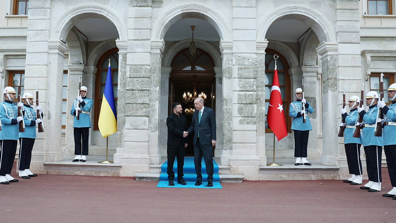 Dolmabahçe'de kritik zirve! Cumhurbaşkanı Erdoğan: Gemilere saldırının kimseye faydası yok