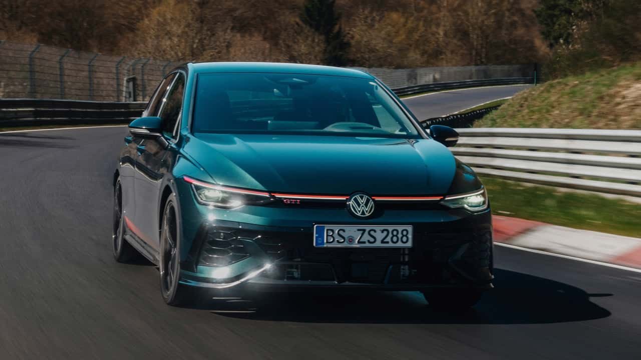 Volkswagen elektrikli Golf’ü askıya aldı: Gerekçe yatırım maliyetleri