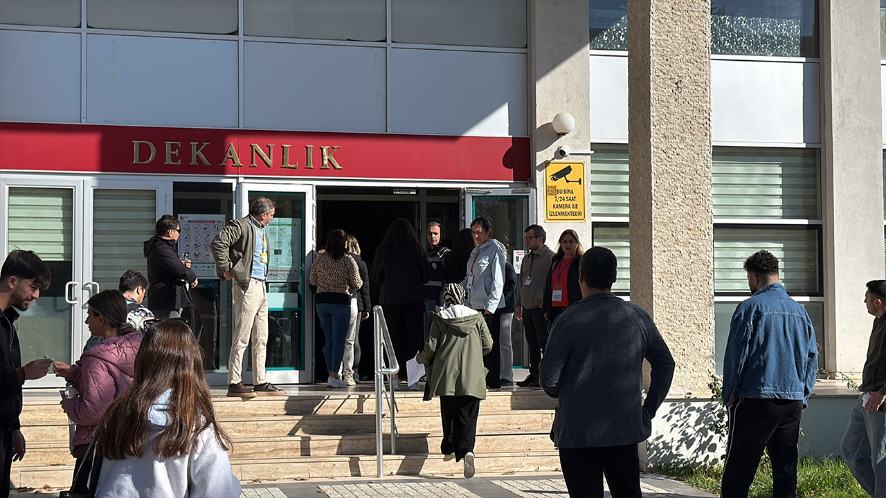 1 milyon 593 bin 198 aday başvurdu! Kamu Personeli Seçme Sınavı (KPSS) Ön Lisans başladı