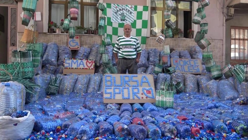 Bursaspor için 1 milyon kapak topladı! Şehrin sessiz kahramanı takımı için harekete geçti