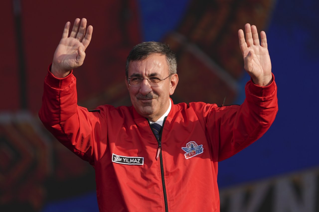 Cevdet Yılmazdan TEKNOFESTte Terörsüz Türkiye mesajı