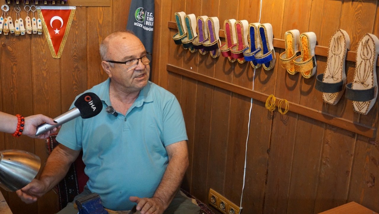 Renkleri özel mesaj taşıyor! Takunya tarihe karışıyor, geleneği bir usta yaşatıyor