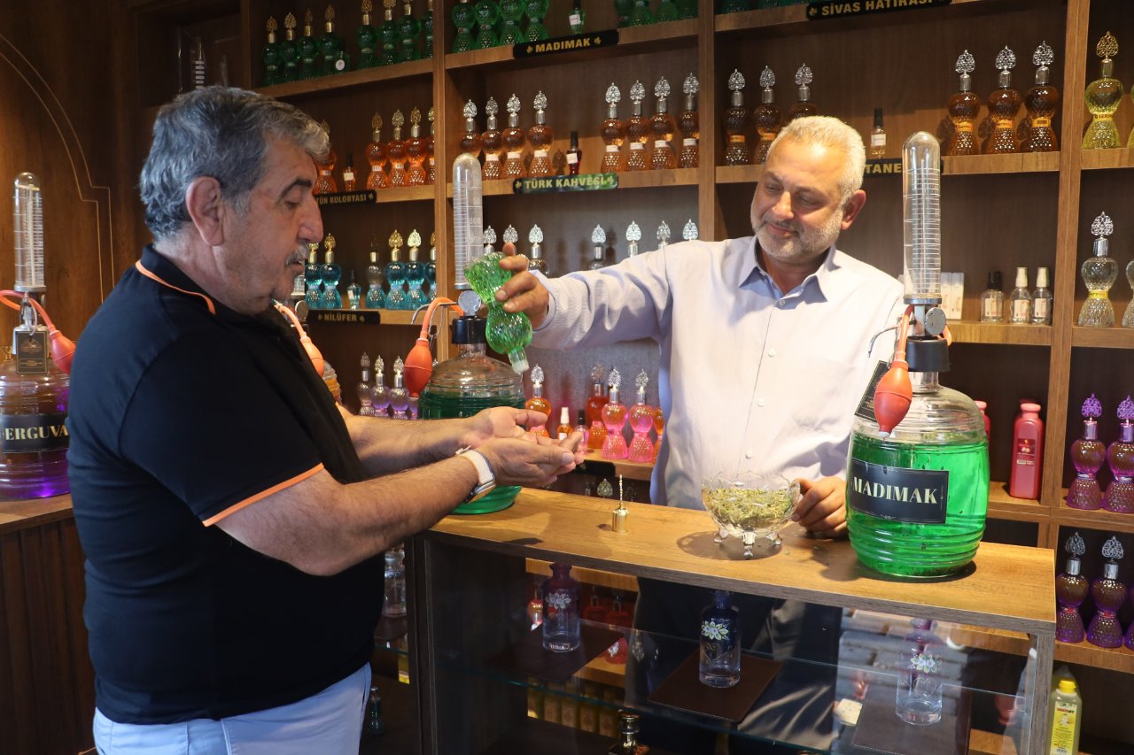 Sofraların vazgeçilmezi şimdi şişeye girdi! Madımaktan kolonya yaptılar