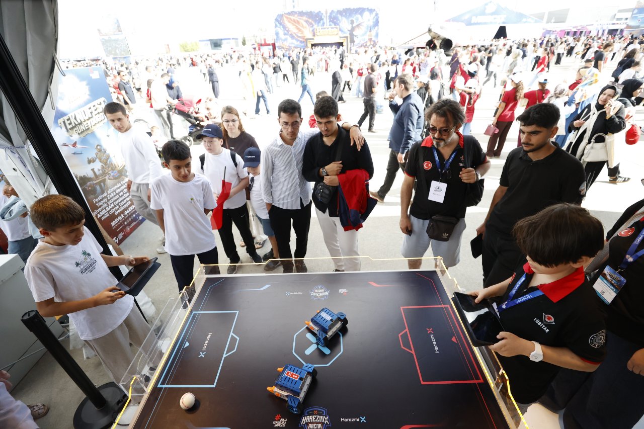 TEKNOFEST Güneydoğu 1 milyonu geçti! Selçuk Bayraktar: Tersine beyin göçü başladı