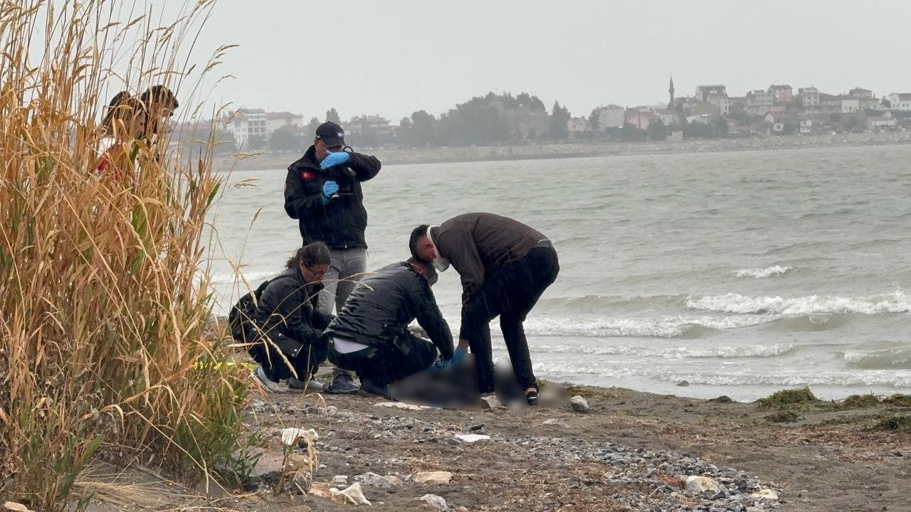 Tıp fakültesi öğrencisi 15 gündür aranıyordu! Cansız bedeni gölden çıktı