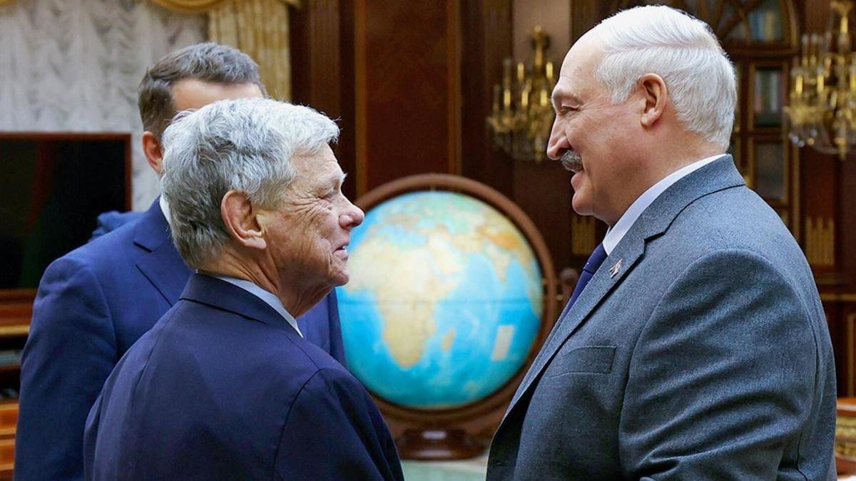 Trump'tan teknoloji dünyasını sarsacak karar! "Süper Zeka Gücü" kuruldu