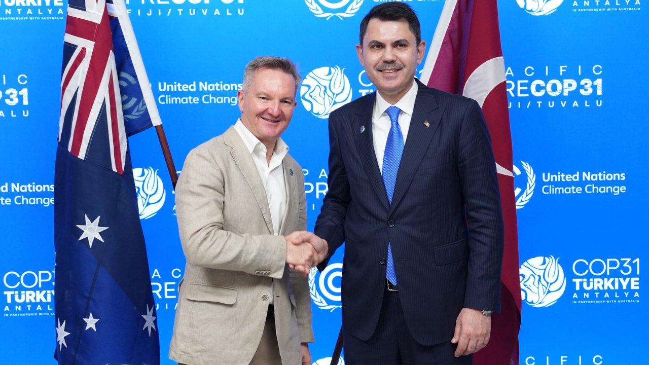Bakan Murat Kurum, Avustralya İklim Değişikliği ve Enerji Bakanı Bowen ile görüştü