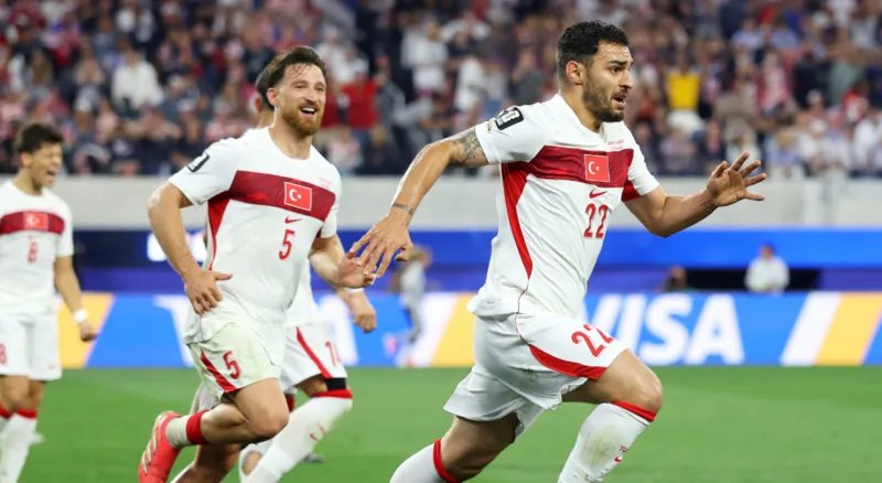 Türkiye A Liginde nasıl kalır, çeyrek finale nasıl çıkar, İtalya’ya yenilirse ligden düşer mi? Türkiyenin Uluslar Liginden düşme-kalma ihtimalleri