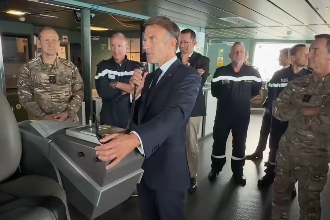 Macron’dan dünyaya gözdağı! Nükleer kapasiteli füze test edildi: Özgür olmak için...