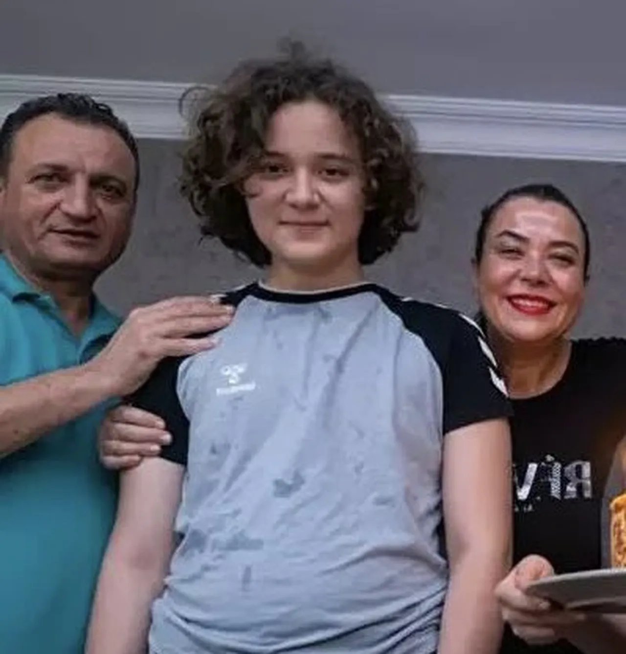 Saldırganın anne ve babası tutuklu kalacak! Kahramanmaraş'taki okul saldırısı davasında ara karar