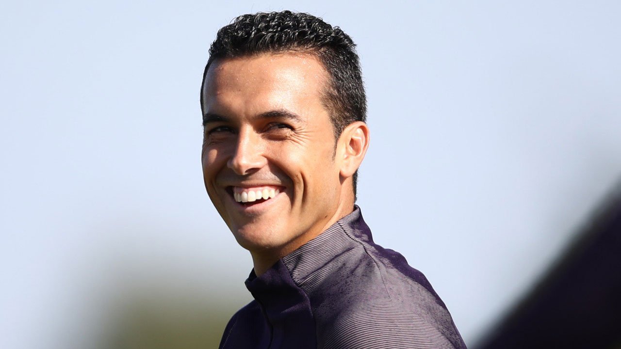 Barcelona'nın eski yıldızı Pedro kramponlarını astı