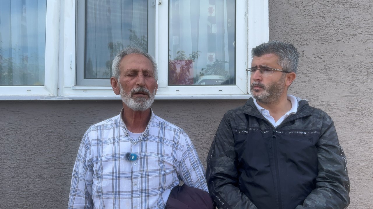 Bursa’da yıkım kaosu! Çatıya çıktı, saatlerce inmedi… Ev sahibini kimse ikna edemedi