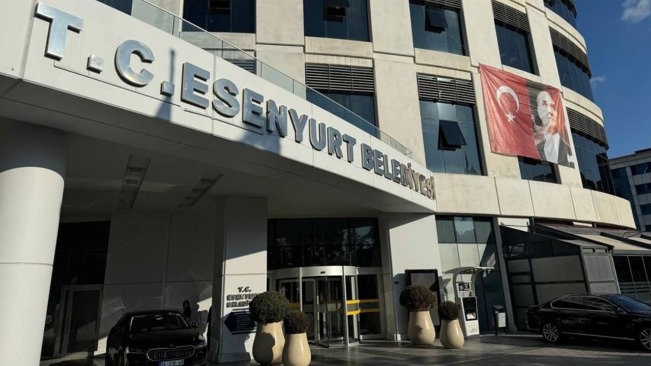 Esenyurt Belediyesi'ndeki rüşvet ağı ortaya çıktı! Para, altın, Rolex saatler...