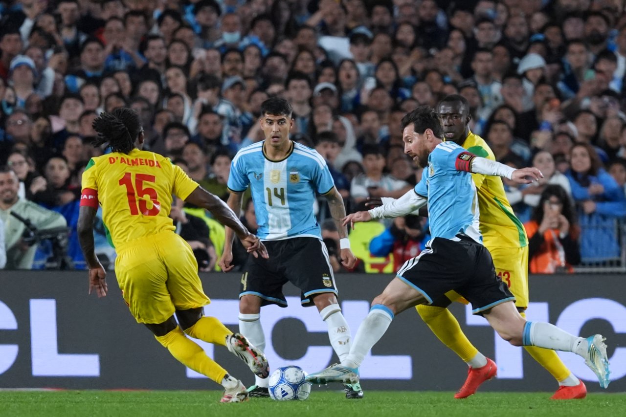 Arjantin Milli Takımı ile 208 maça çıkan Lionel Messi, 126 defa gol sevinci yaşadı.