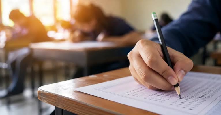 KPSS puan türleri neler, P1, P2, P3, P48, P93, P94 nedir? KPSS A grubu ve B grubu farkı nedir?