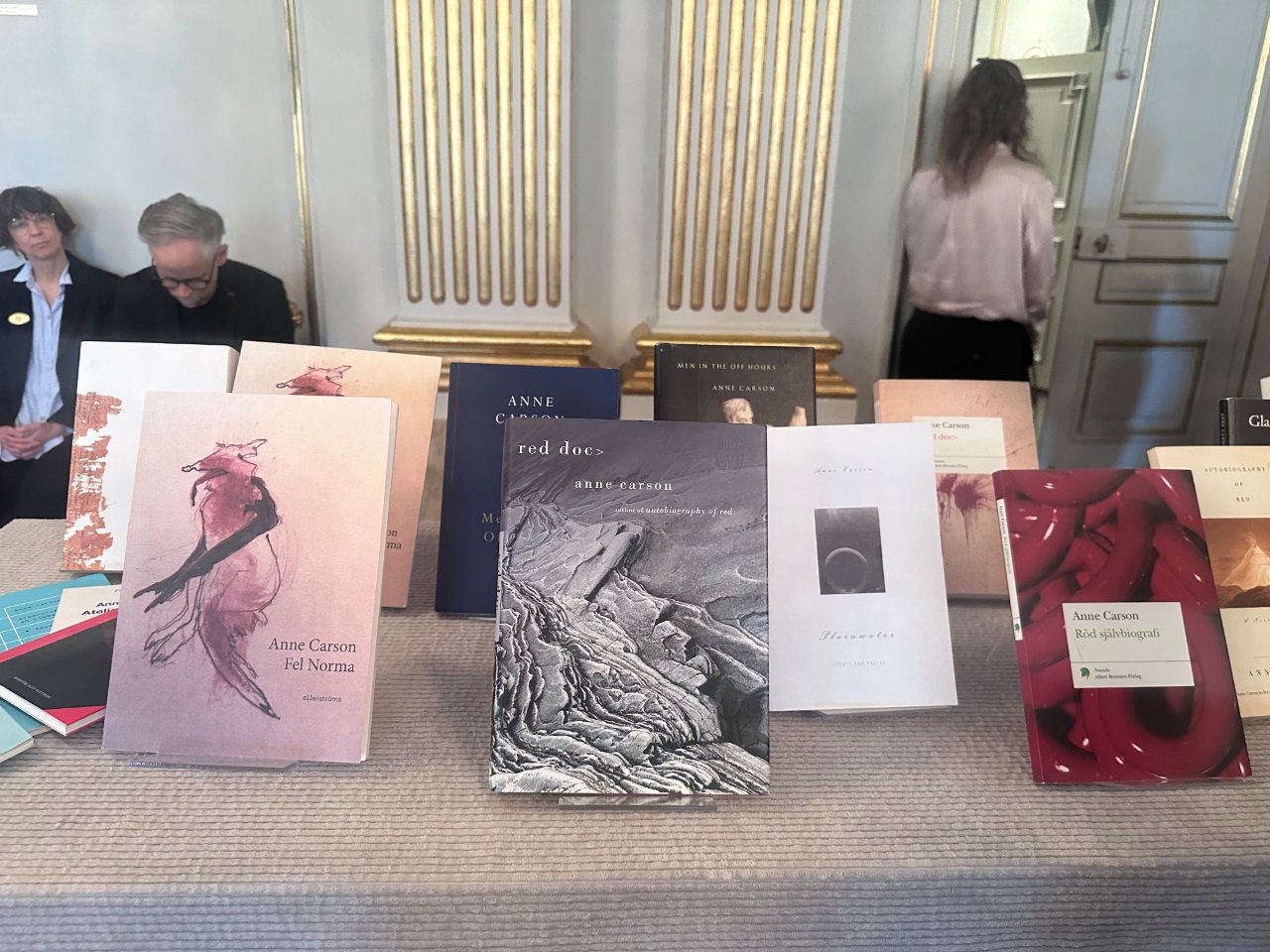 2026 Nobel Edebiyat Ödülünü Kanadalı yazar Anne Carson kazandı