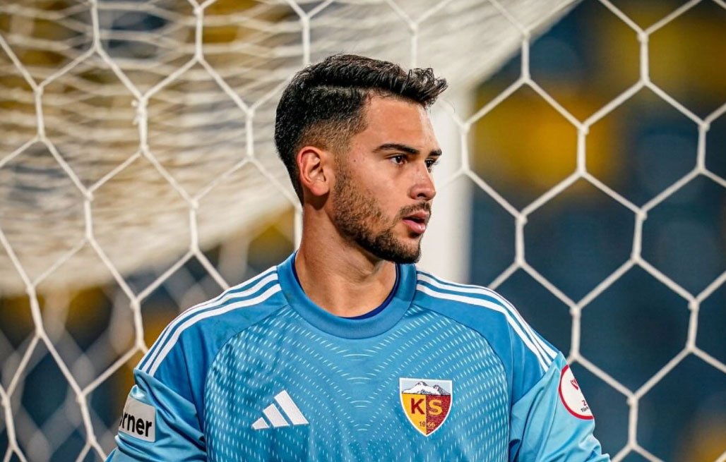 Deniz Dönmezer