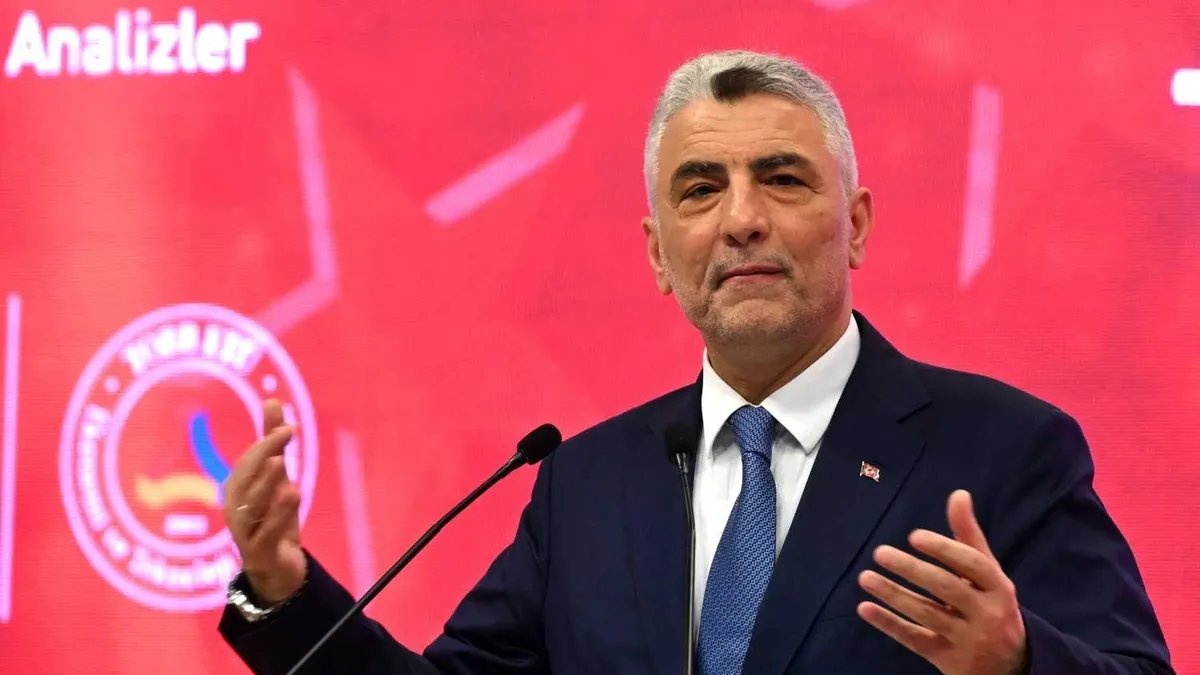Bakan Ömer Bolat'tan fon iddialarına 'hodri meydan'... "50'den fazla bankaya sorun"