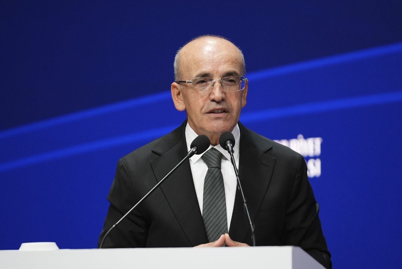Bakan Şimşek: 43 bin yatırımcının paraları için bankalara transfer yapıldı